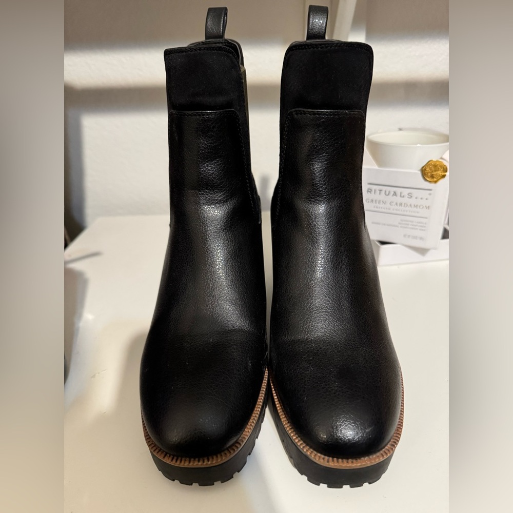 Chinese Laundry boots, black, size 9, worn once